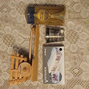 Unique Traveler's Collection